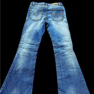 Levi’s skinny jeans size 8